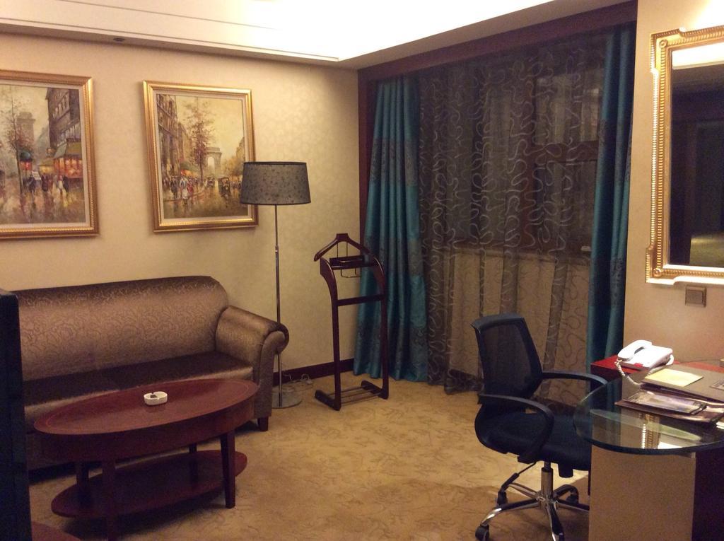New Paris Hotel Χαρμπίν Εξωτερικό φωτογραφία